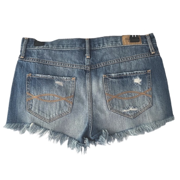 A & F Abercrombie & Fitch Denim Jean Shorts Stones Pearls embellished Sz. 4 W27 - Picture 2 of 9